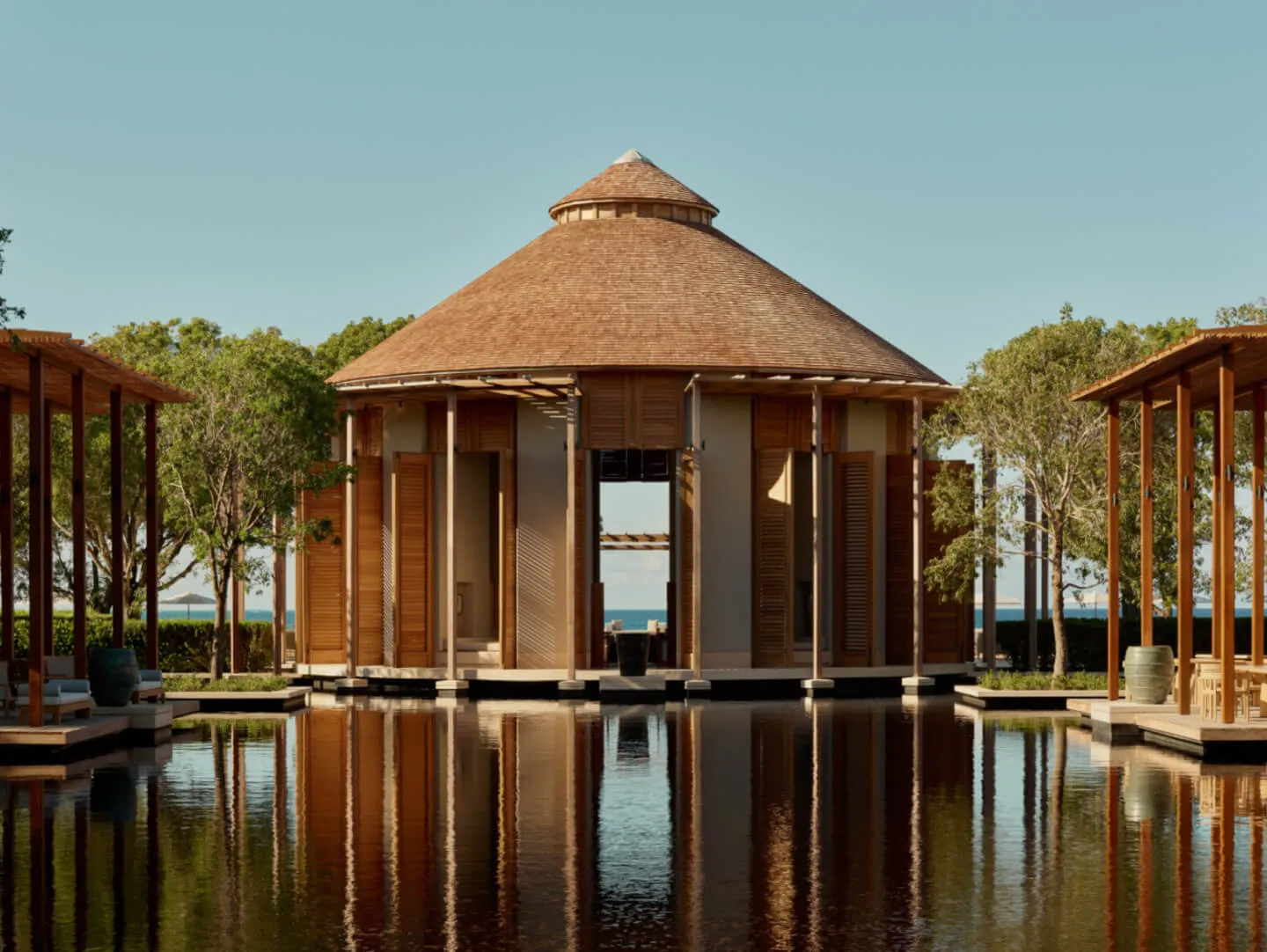 EVOLVING THE ART OF HOLISTIC WELLNESS